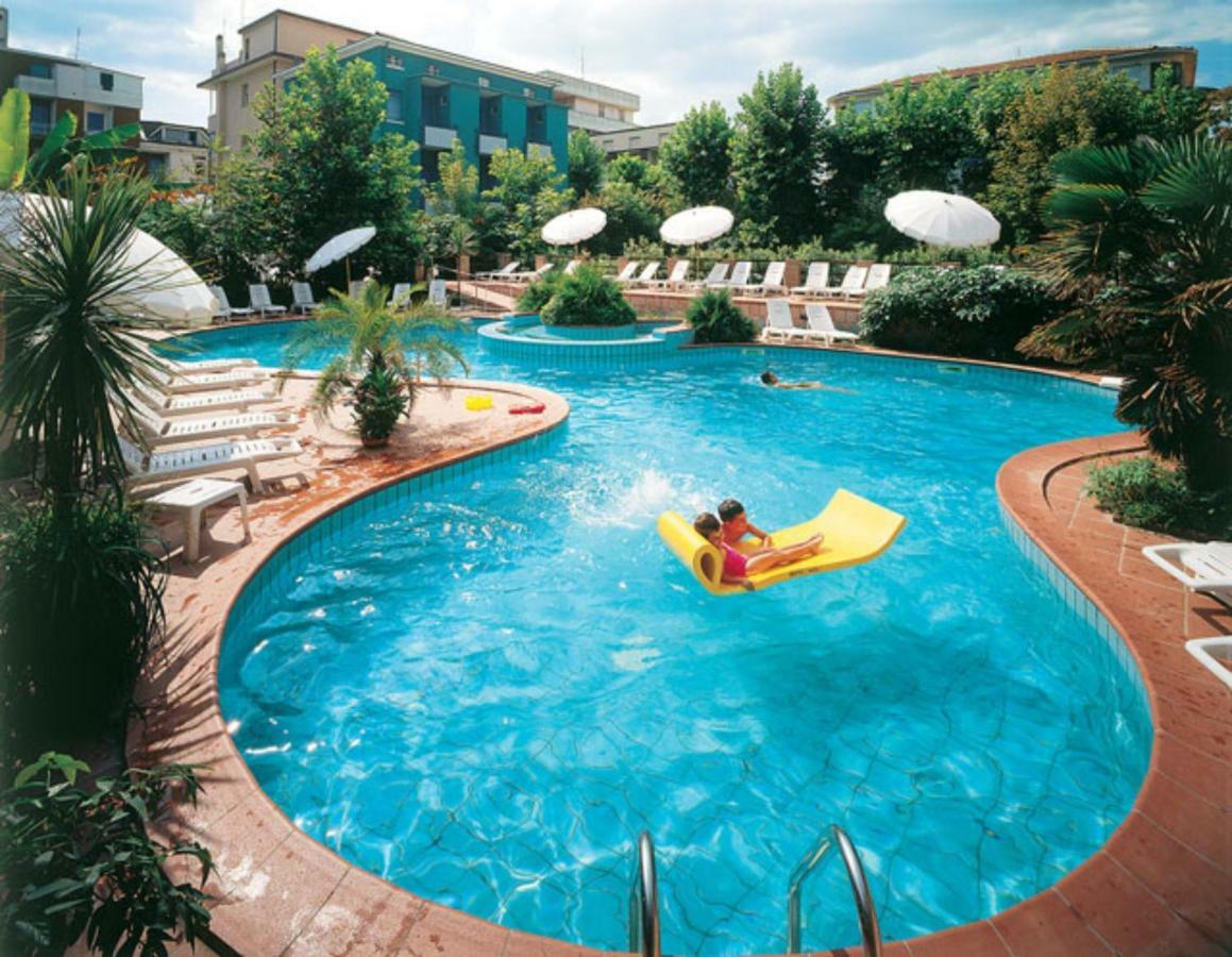 San Giorgio Savoia Hotel Bellaria-Igea Marina Buitenkant foto