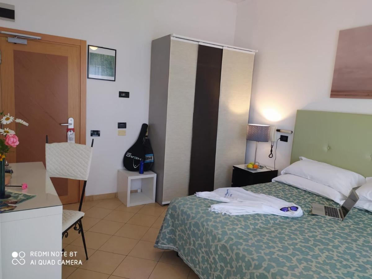 San Giorgio Savoia Hotel Bellaria-Igea Marina Buitenkant foto
