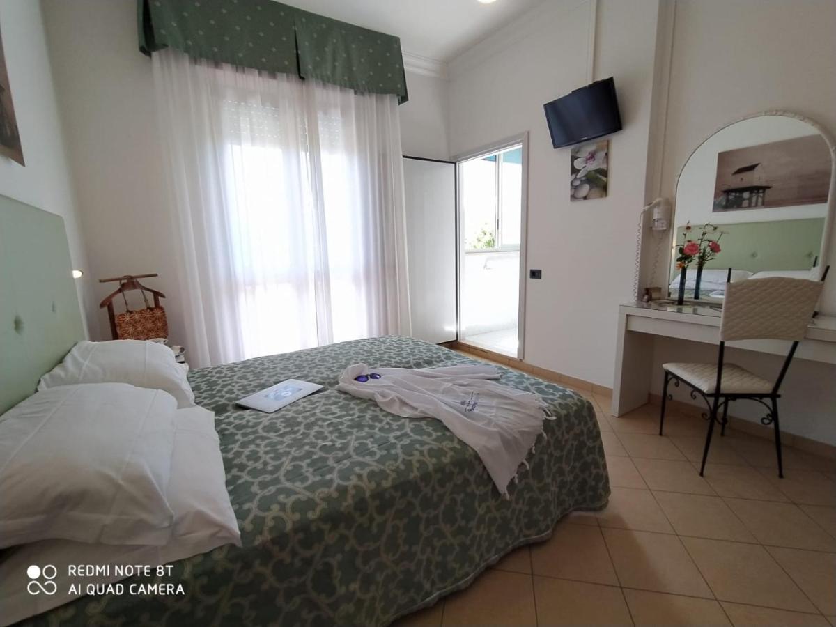 San Giorgio Savoia Hotel Bellaria-Igea Marina Buitenkant foto